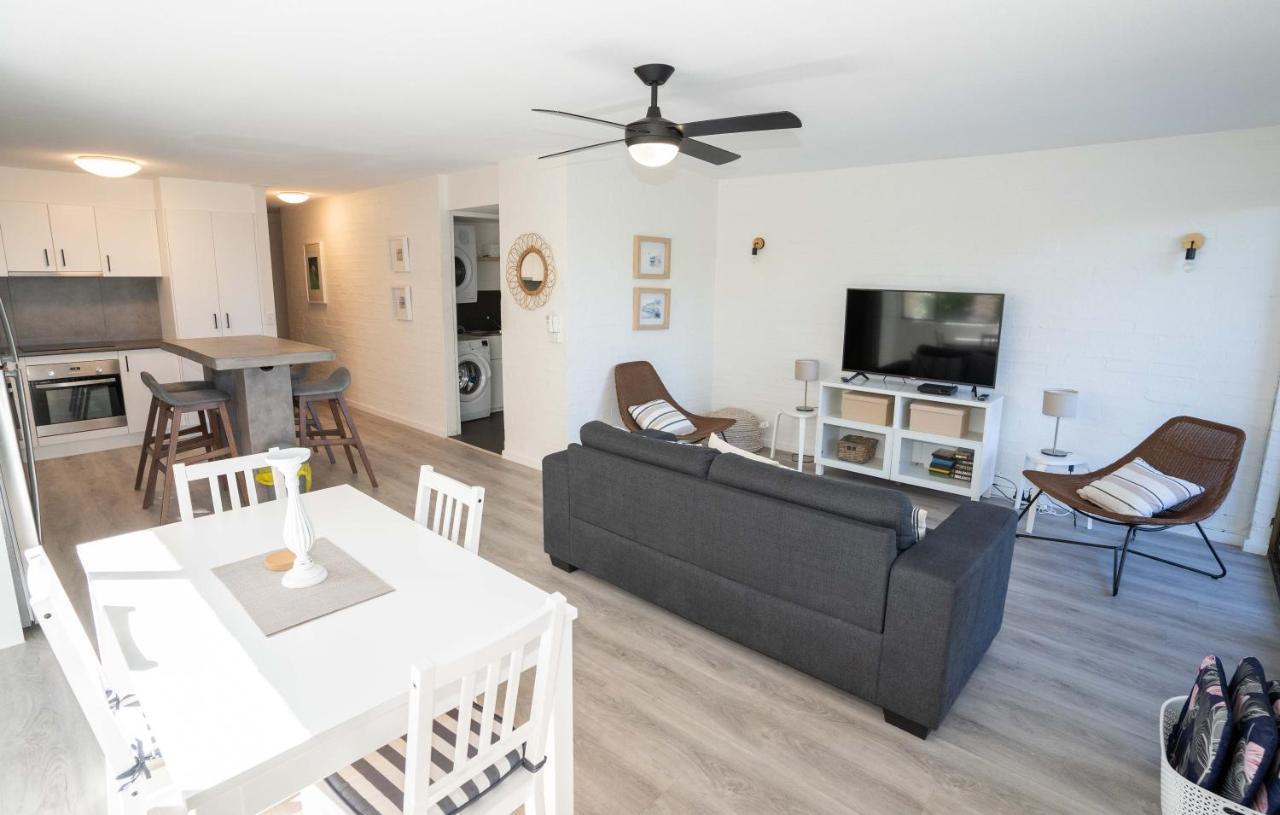 Myuna Holiday Apartments นูซาเฮดส์ ภายนอก รูปภาพ