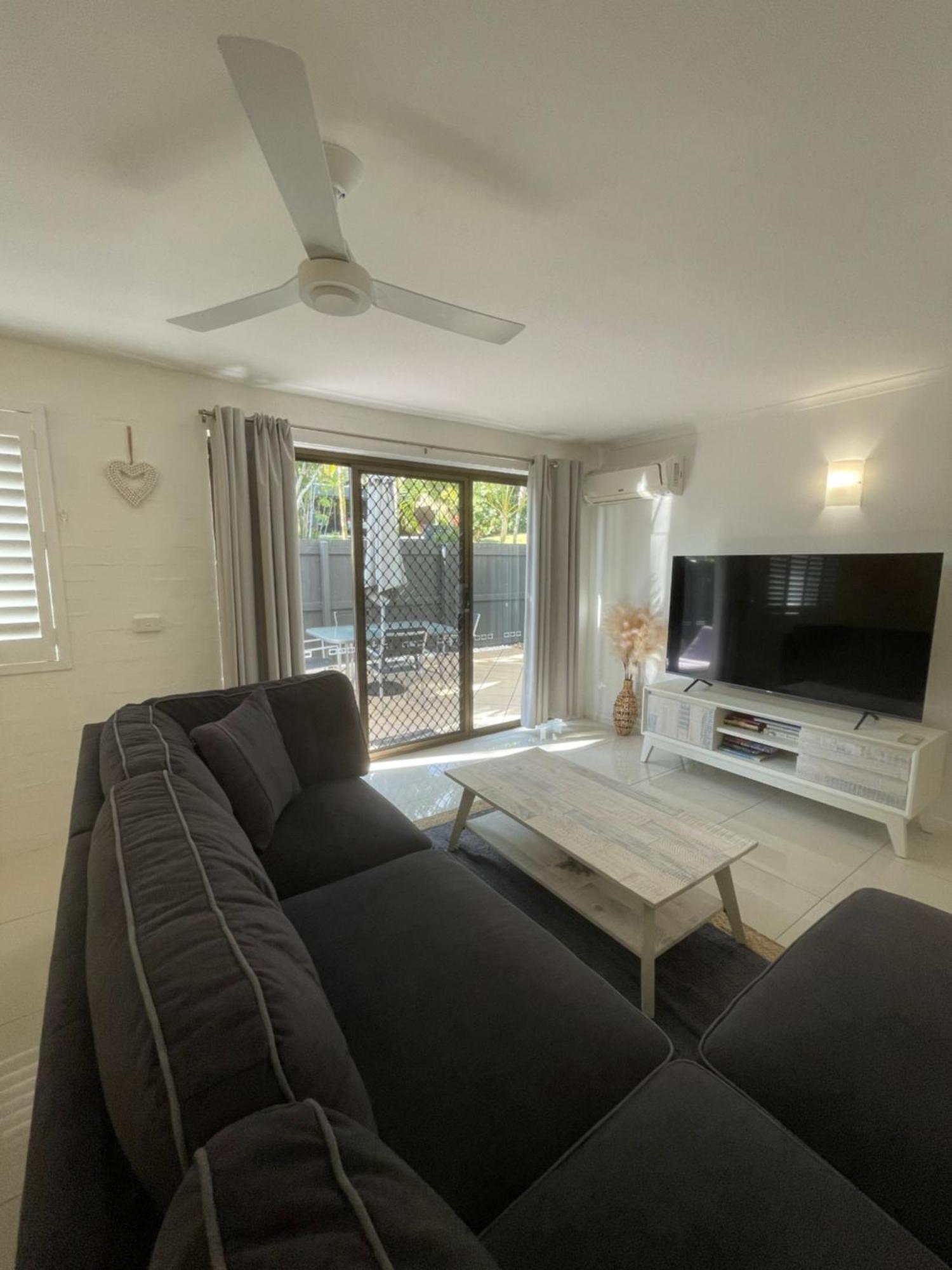 Myuna Holiday Apartments นูซาเฮดส์ ภายนอก รูปภาพ