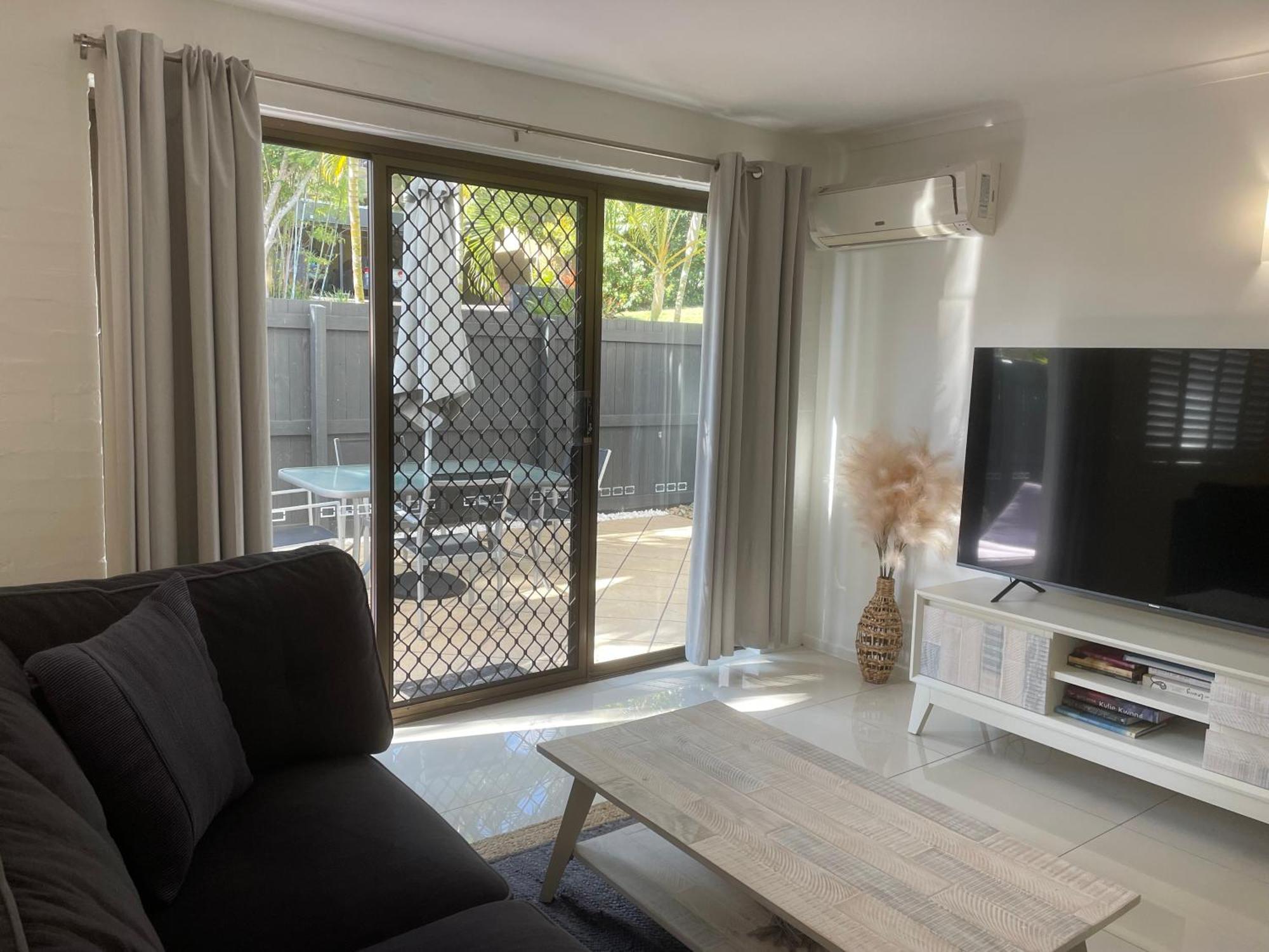 Myuna Holiday Apartments นูซาเฮดส์ ภายนอก รูปภาพ